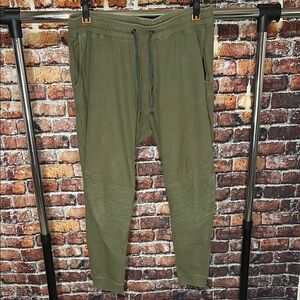 Kinobody Kino Men's Olive Jogger Pants large sweatpants workout warrior shred